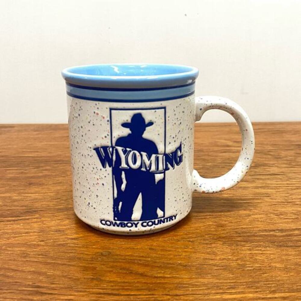 Vintage‎ Wyoming Cowboy Country Souvenir 8 oz Coffee Mug Rainbow Speckled Glaze